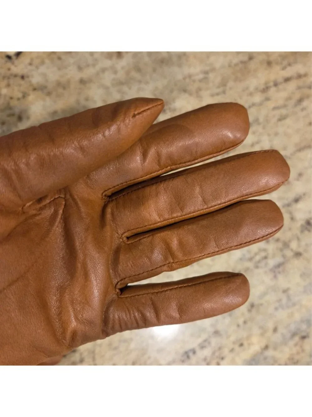Womens Size M Tan Leather Fleece Lined Gloves Scroll Embroidered